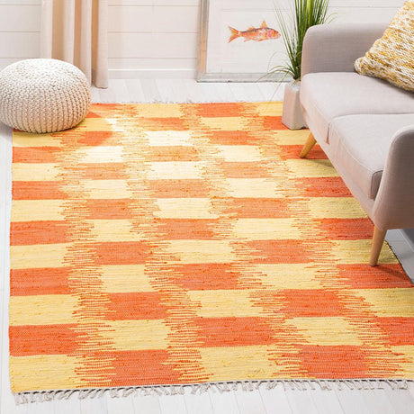 Safavieh Montauk Mtk721C Yellow / Orange Rugs.