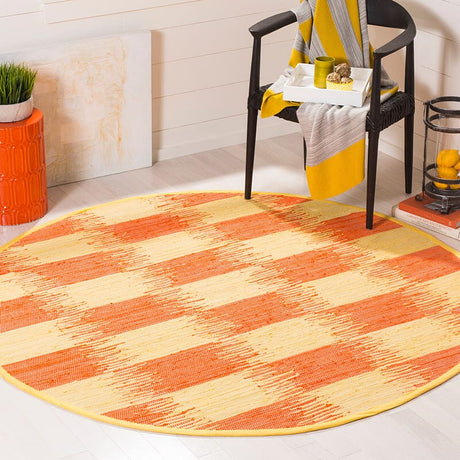 Safavieh Montauk Mtk721C Yellow / Orange Rugs.