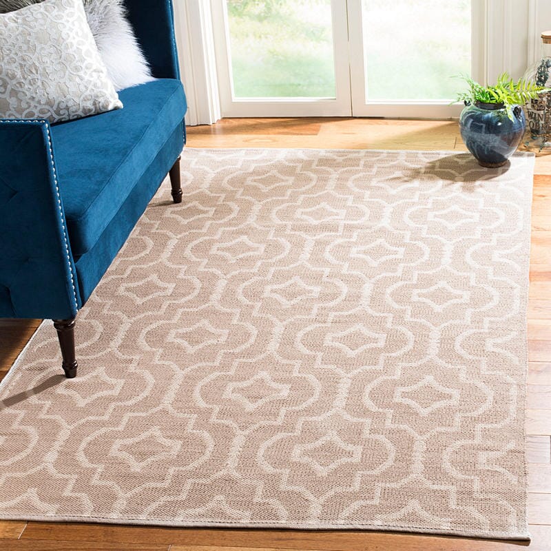 Safavieh Montauk Mtk722A Grey / Ivory Geometric Area Rug