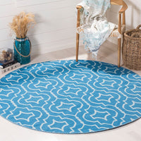 Safavieh Montauk Mtk722C Blue / Ivory Geometric Area Rug