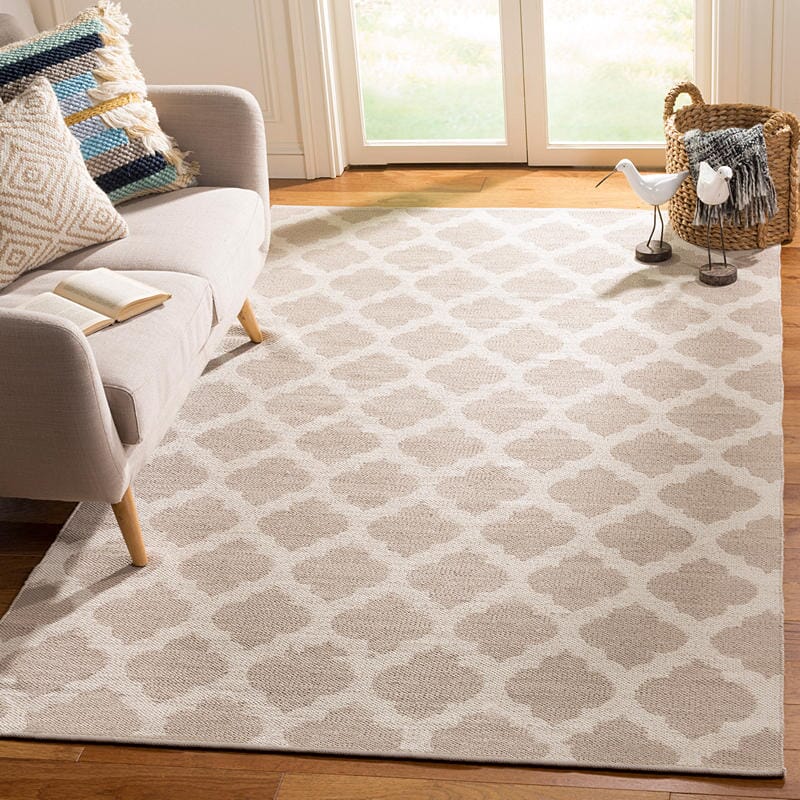 Safavieh Montauk Mtk723A Grey / Ivory Geometric Area Rug