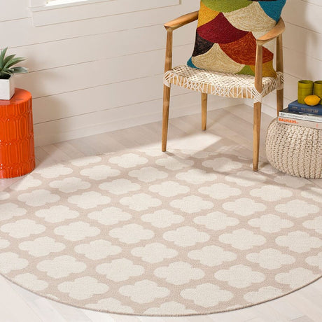 Safavieh Montauk Mtk723A Grey / Ivory Rugs.