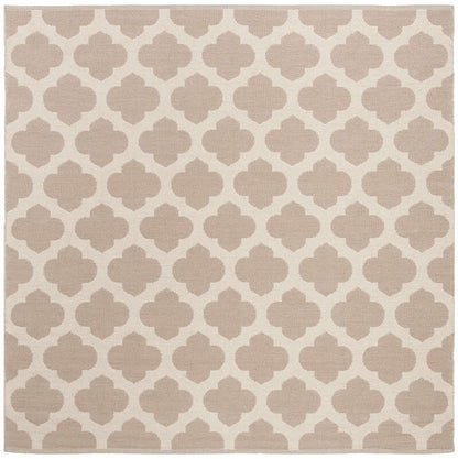 Safavieh Montauk Mtk723A Grey / Ivory Geometric Area Rug