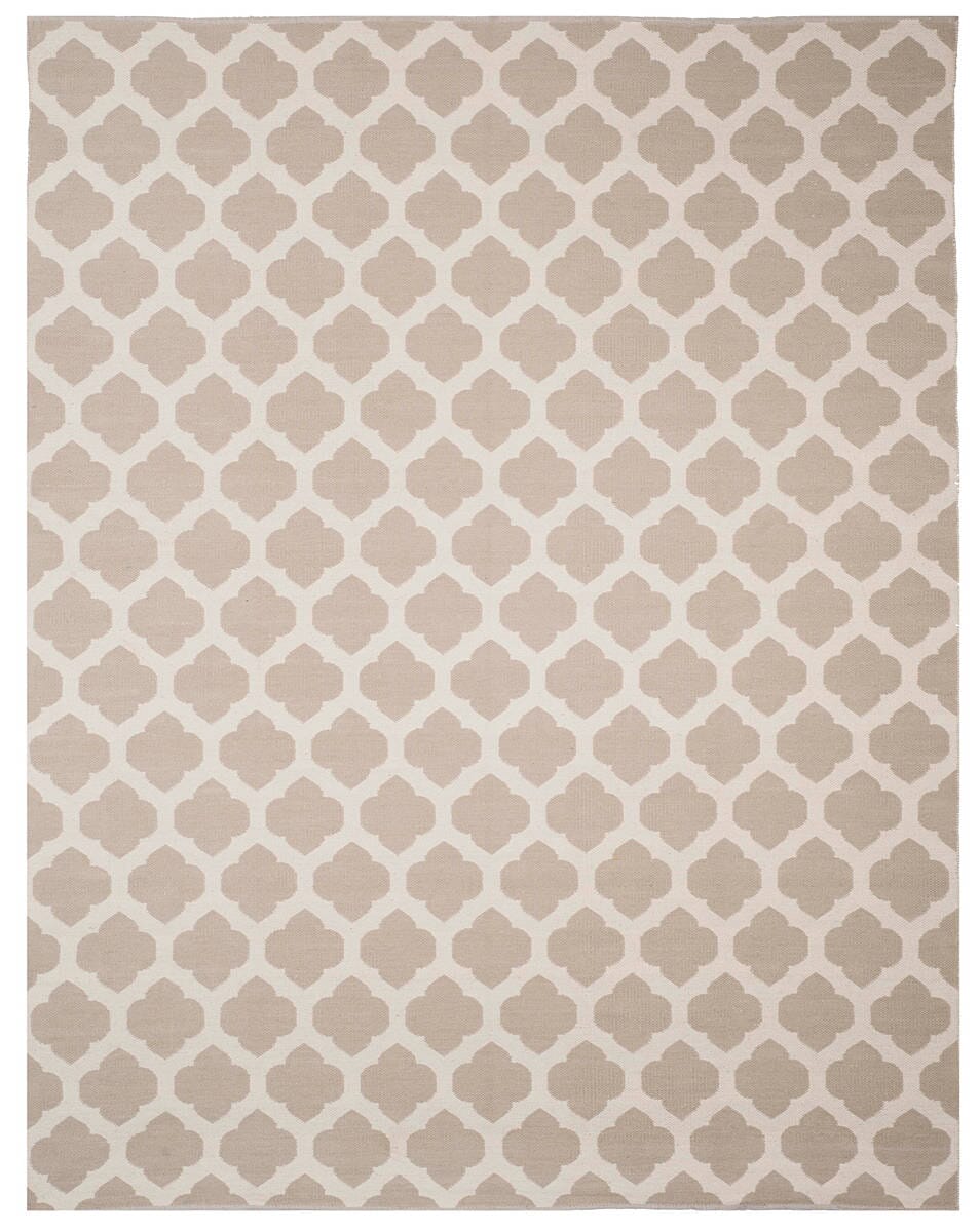 Safavieh Montauk Mtk723A Grey / Ivory Geometric Area Rug