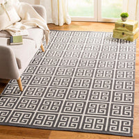 Safavieh Montauk Mtk724E Dark Grey / Ivory Geometric Area Rug