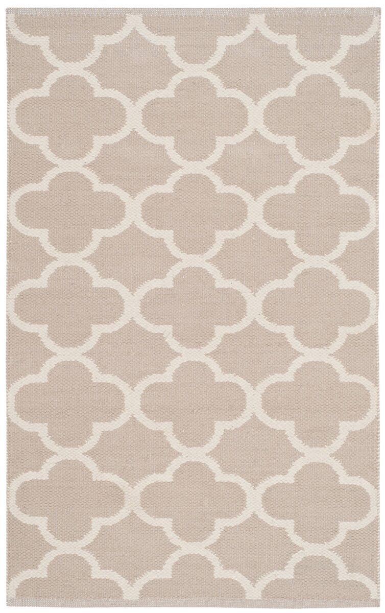 Safavieh Montauk Mtk725A Grey / Ivory Geometric Area Rug