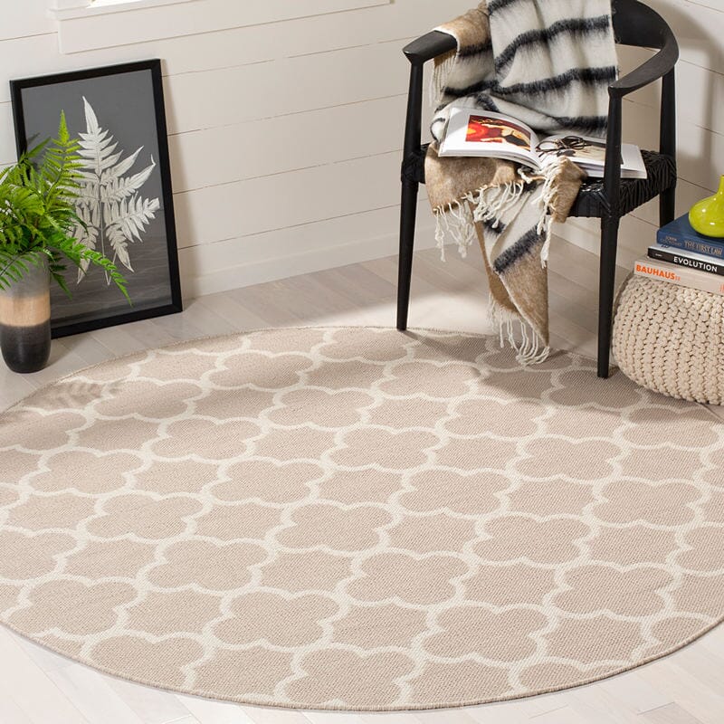 Safavieh Montauk Mtk725A Grey / Ivory Geometric Area Rug