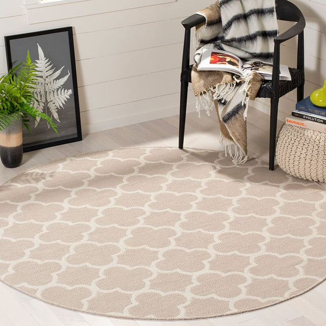 Safavieh Montauk Mtk725A Grey / Ivory Rugs.