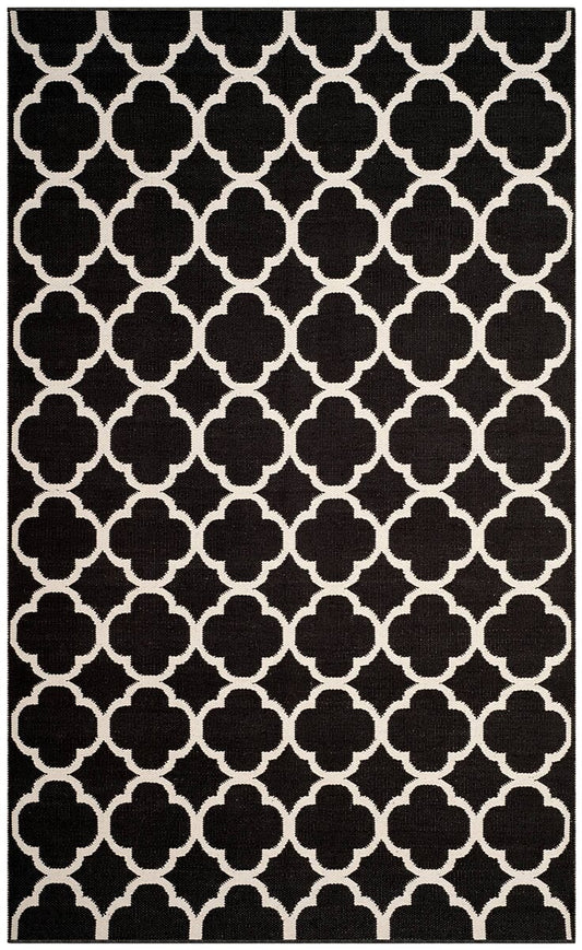 Safavieh Montauk Mtk725D Black / Ivory Geometric Area Rug