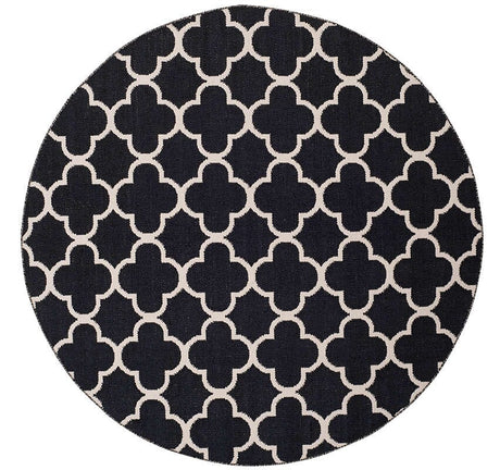 Safavieh Montauk Mtk725D Black / Ivory Rugs.