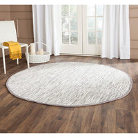 Safavieh Montauk Mtk753A Silver Solid Color Area Rug