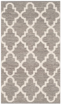 Safavieh Montauk Mtk810A Grey / Ivory Geometric Area Rug