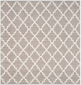 Safavieh Montauk Mtk810A Grey / Ivory Rugs.
