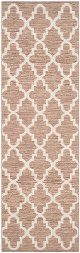 Safavieh Montauk Mtk810E Beige / Ivory Rugs.
