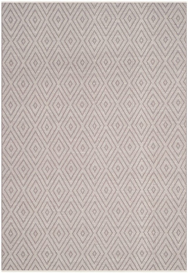 Safavieh Montauk Mtk811A Grey / Ivory Rugs.