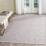 Safavieh Montauk Mtk811A Grey / Ivory Rugs.