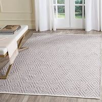 Safavieh Montauk Mtk811A Grey / Ivory Geometric Area Rug