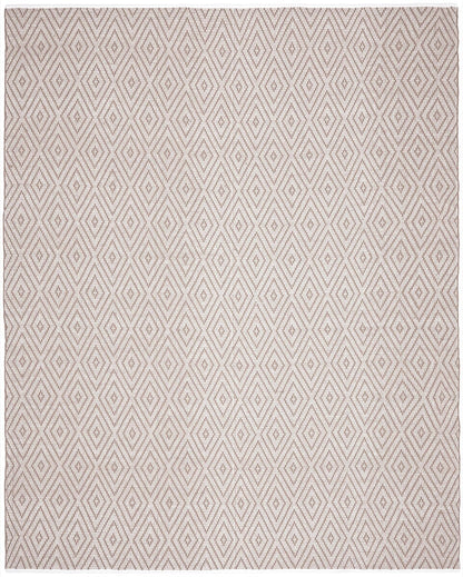 Safavieh Montauk Mtk811A Grey / Ivory Geometric Area Rug