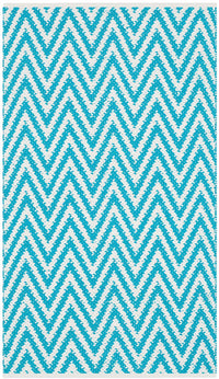 Safavieh Montauk Mtk812H Turquoise / Ivory Chevron Area Rug