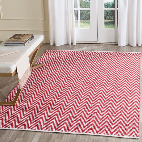 Safavieh Montauk Mtk812K Red / Ivory Rugs.