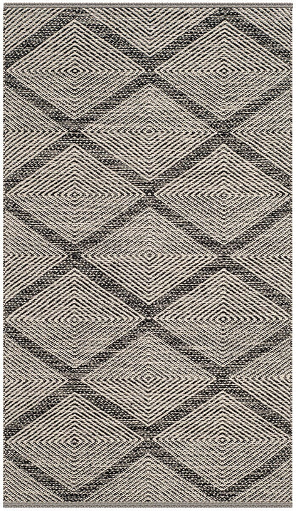 Safavieh Montauk Mtk821D Black Geometric Area Rug