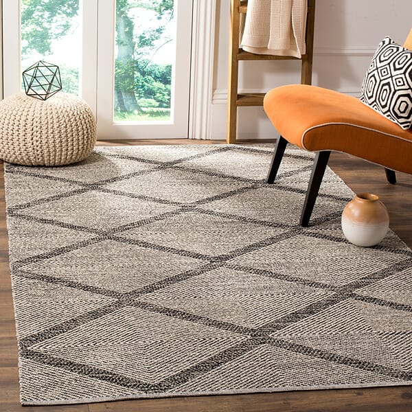 Safavieh Montauk Mtk821D Black Geometric Area Rug