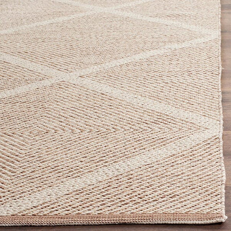 Safavieh Montauk Mtk821E Beige Rugs.