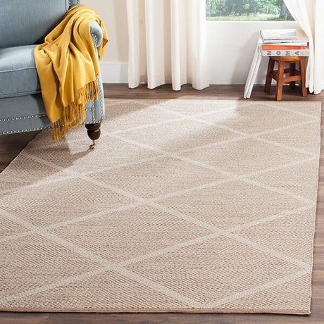 Safavieh Montauk Mtk821E Beige Rugs.