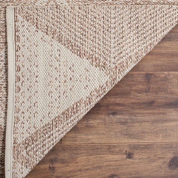 Safavieh Montauk Mtk822E Beige Geometric Area Rug