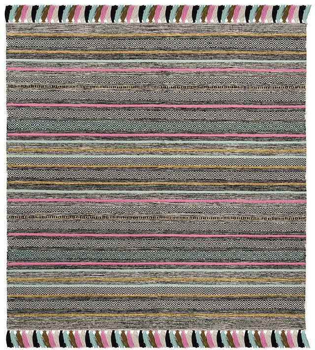 Safavieh Montauk Mtk901B Black / Multi Rugs.
