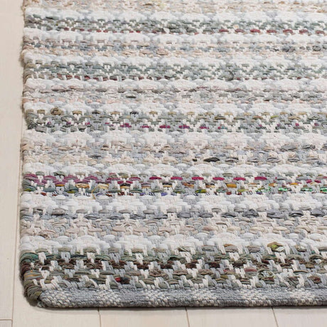 Safavieh Montauk Mtk950A Grey / Multi Rugs.