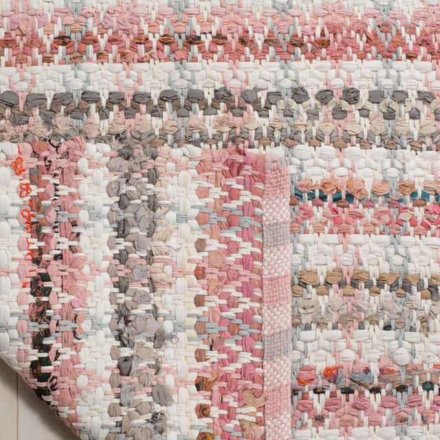 Safavieh Montauk Mtk950D Pink / Multi Rugs.
