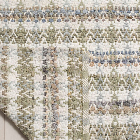 Safavieh Montauk Mtk950E Beige / Multi Rugs.