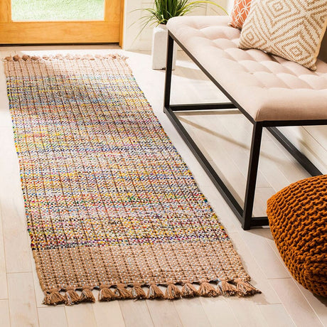 Safavieh Montauk Mtk972E Beige / Multi Rugs.