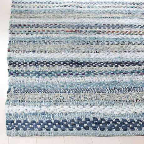 Safavieh Montauk Mtk975B Blue / Multi Rugs.