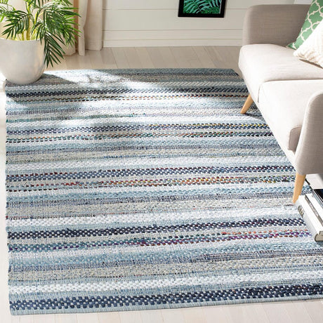 Safavieh Montauk Mtk975B Blue / Multi Rugs.