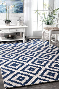 AreaRugs.com Chiyah Xukj238N Navy Geometric Area Rug