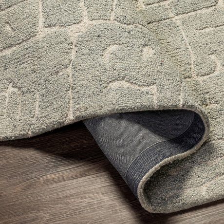 Surya Madelyn Myn-2305 Gray Rugs.
