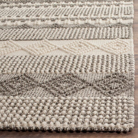 Safavieh Natura Nat102A Grey/Ivory Rug.