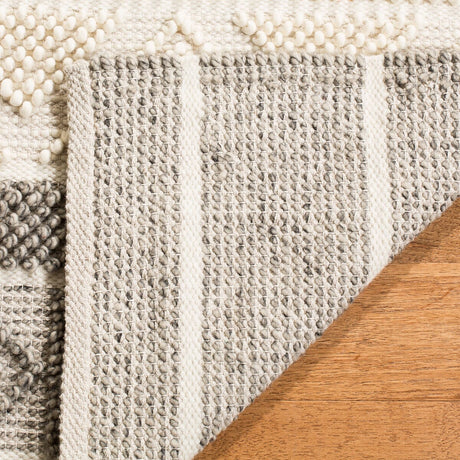 Safavieh Natura Nat104A Ivory / Grey Rugs.