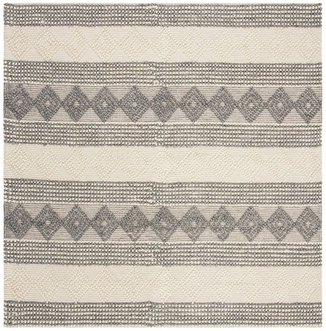 Safavieh Natura Nat105F Grey / Ivory Rugs.