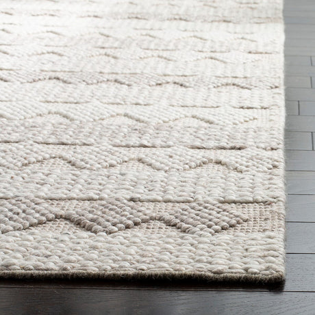 Safavieh Natura Nat252B Beige / Ivory Rugs.