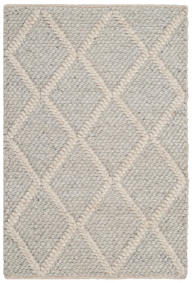 Safavieh Natura Nat310B Silver/Ivory Rug.