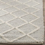 Safavieh Natura Nat310B Silver/Ivory Rug.