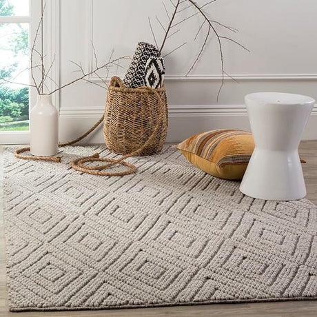 Safavieh Natura Nat623C Silver Rugs.