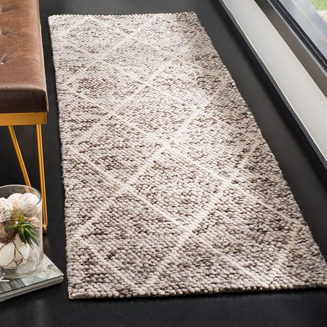 Safavieh Natura Nat712A Ivory / Stone Rugs.