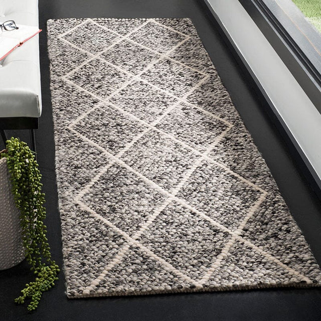 Safavieh Natura Nat712C Ivory / Black Rugs.