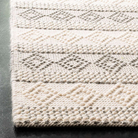 Safavieh Natura Nat750F Grey/Ivory Rug.