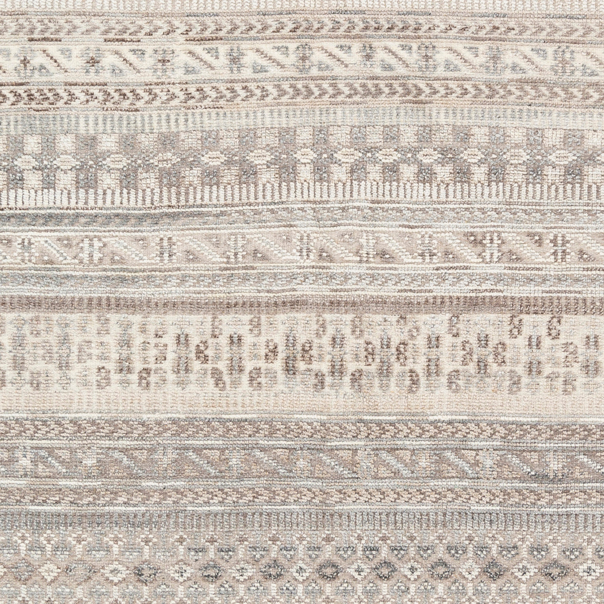 Surya Nobility Nbi-2305 Camel, Ivory, Light Gray, Dark Brown Rugs.
