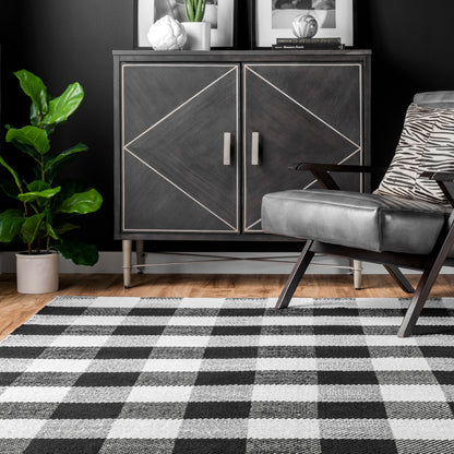 Nuloom Rylie Buffalo Plaid Nry3430A Black Area Rug